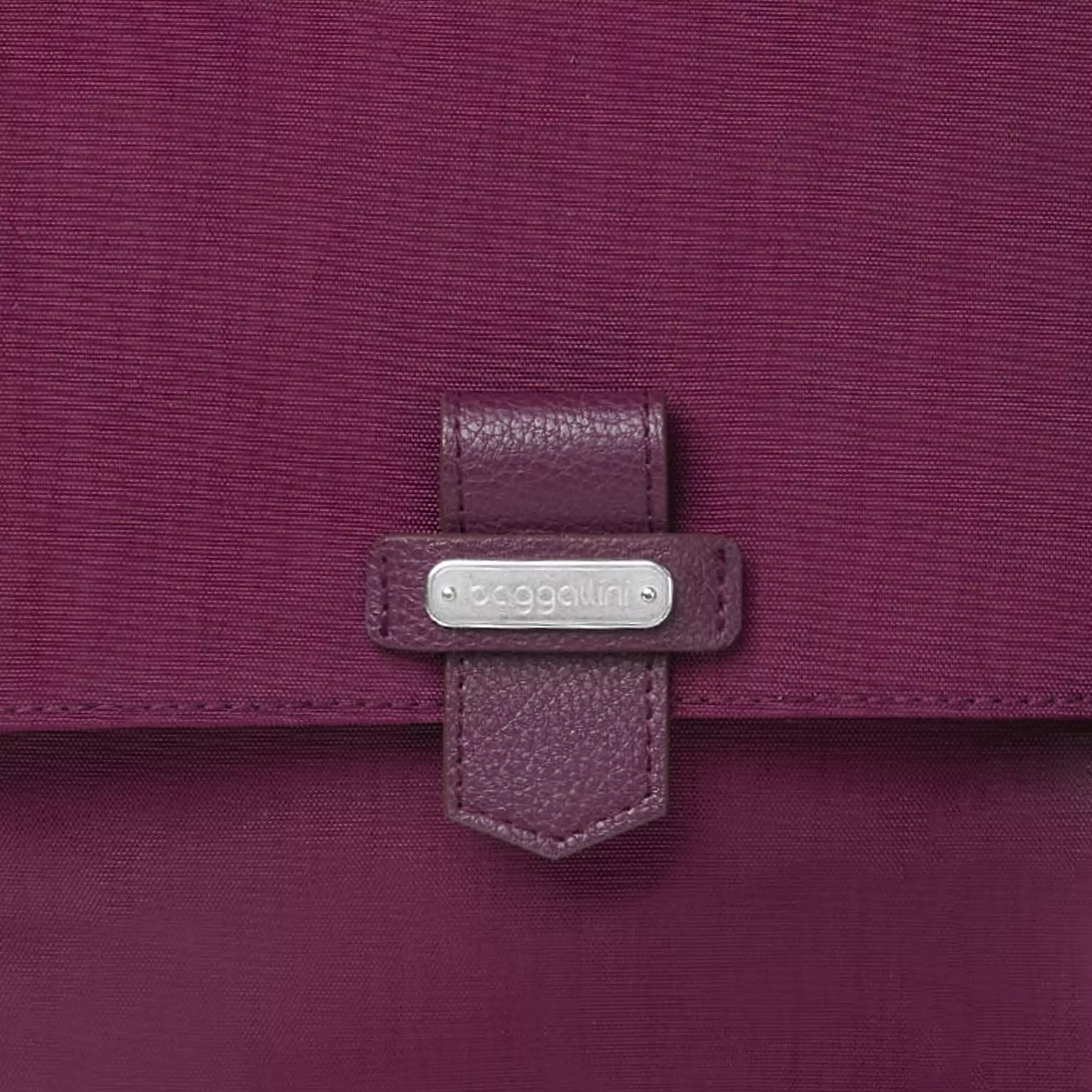 Jet Set Satchel