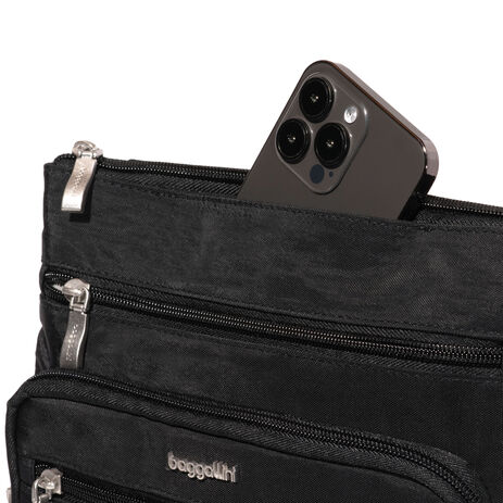 baggallini everywhere travel crossbody bag Modern Slim on a day trip Baggallini Modern Everywhere Bag ,