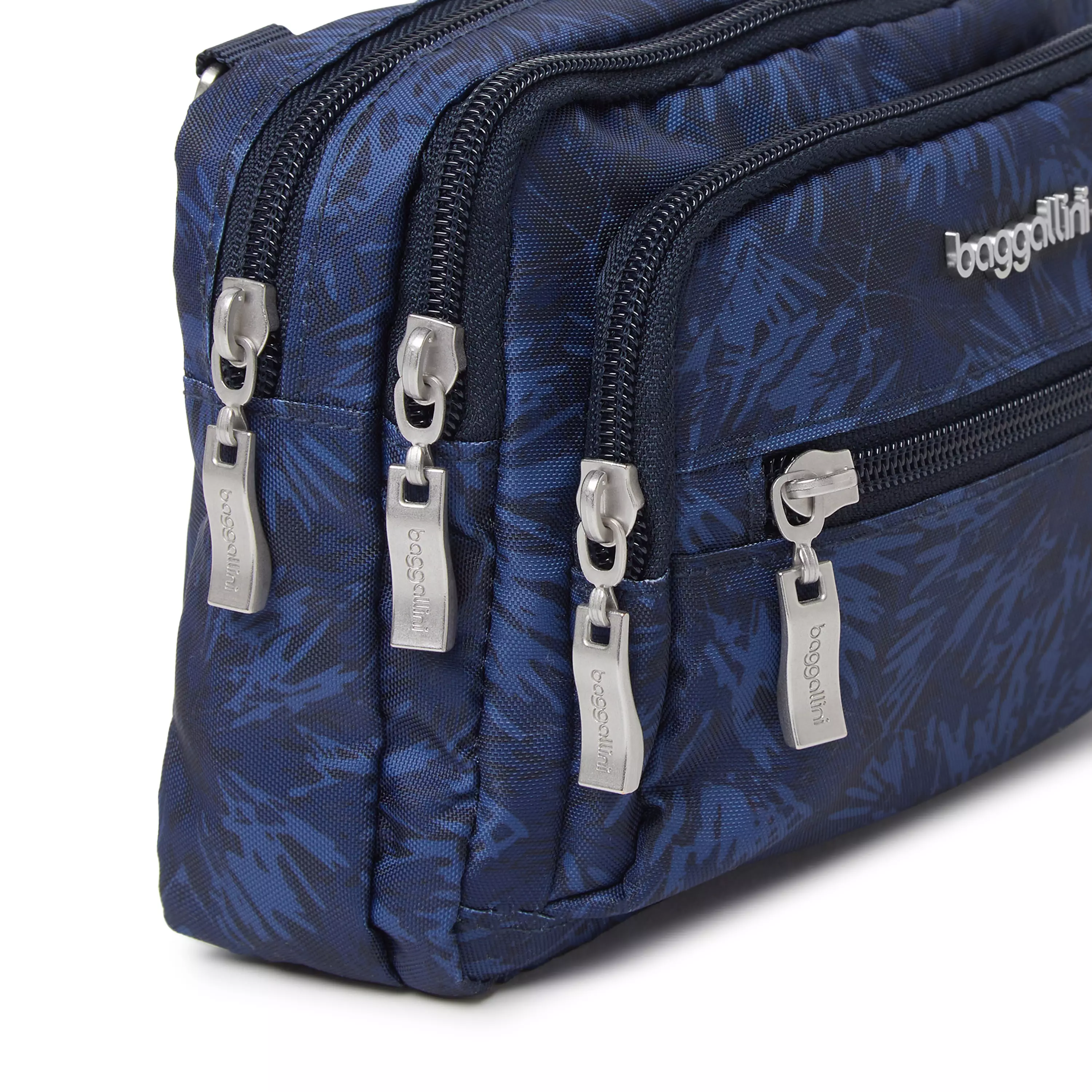 Legacy Triple Zip Bagg