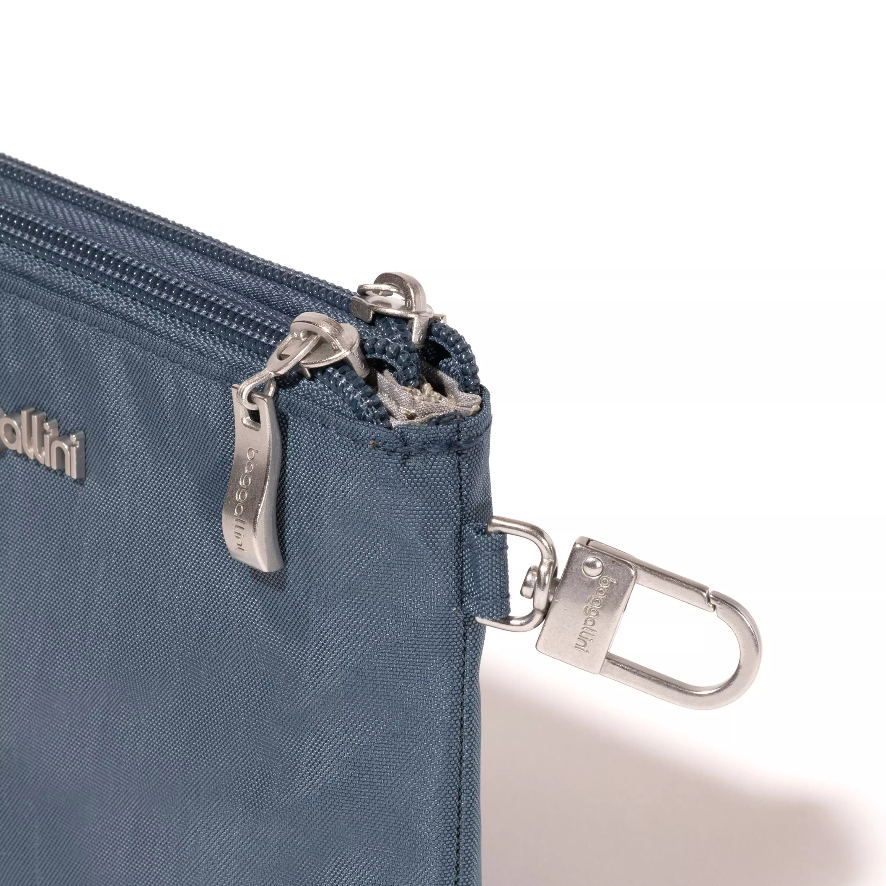 On The Go Daily RFID Pouch
