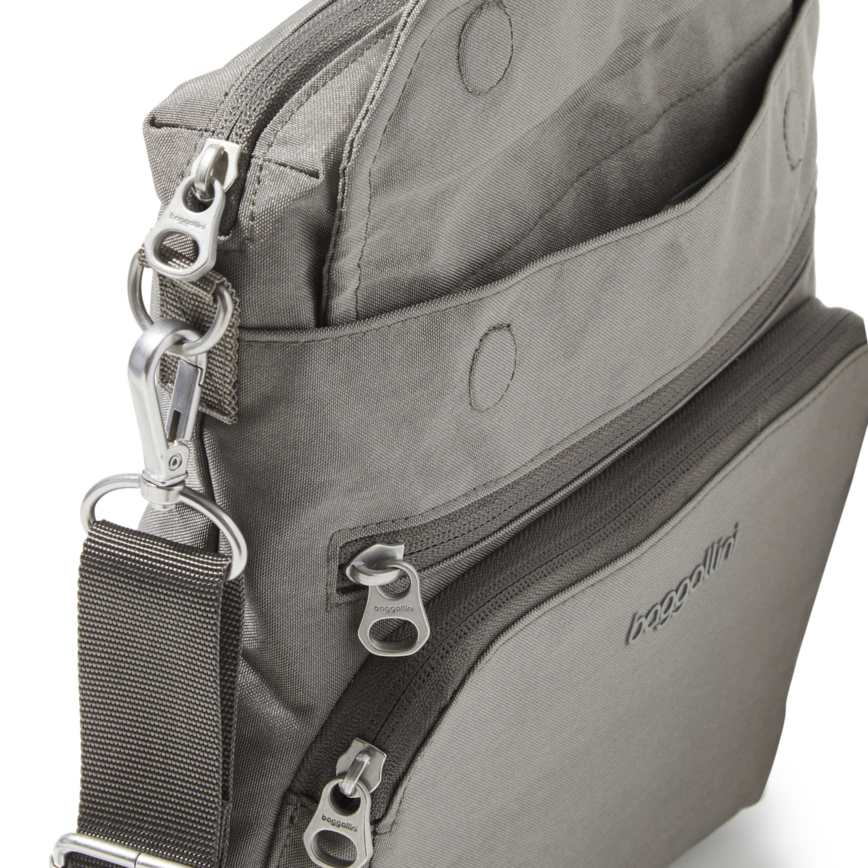 Urban Explorer Slim Crossbody