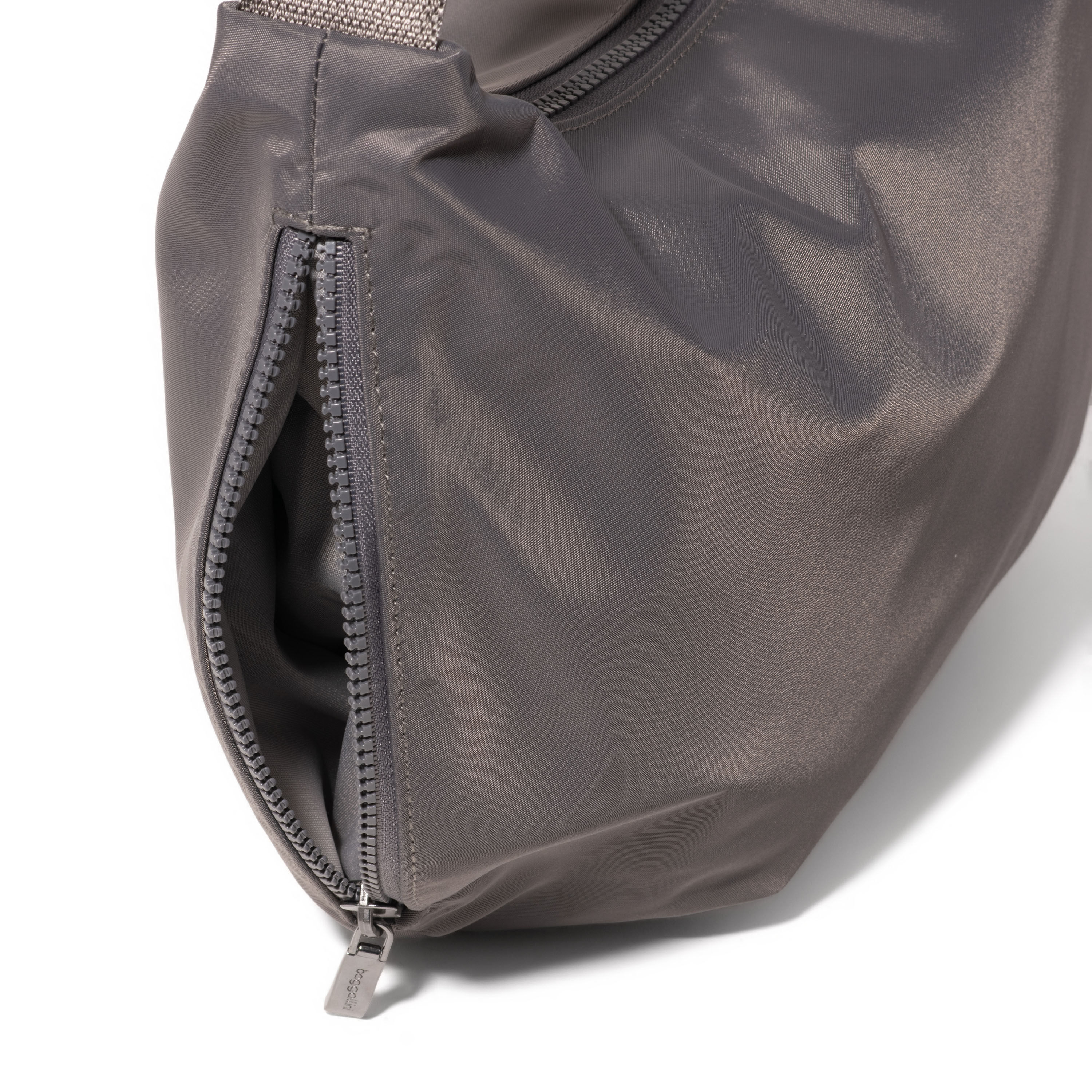 【SPERONE】Noted Hoboback Brighton - ArtFall New Classics - Brighton Barbados Ziptop