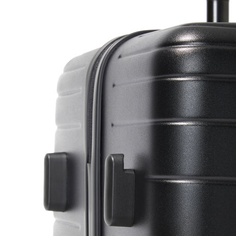 Set Wave 26” 4 Wheel Hardside Luggage Set Wave 26” 4 Wheel Hardside Luggage