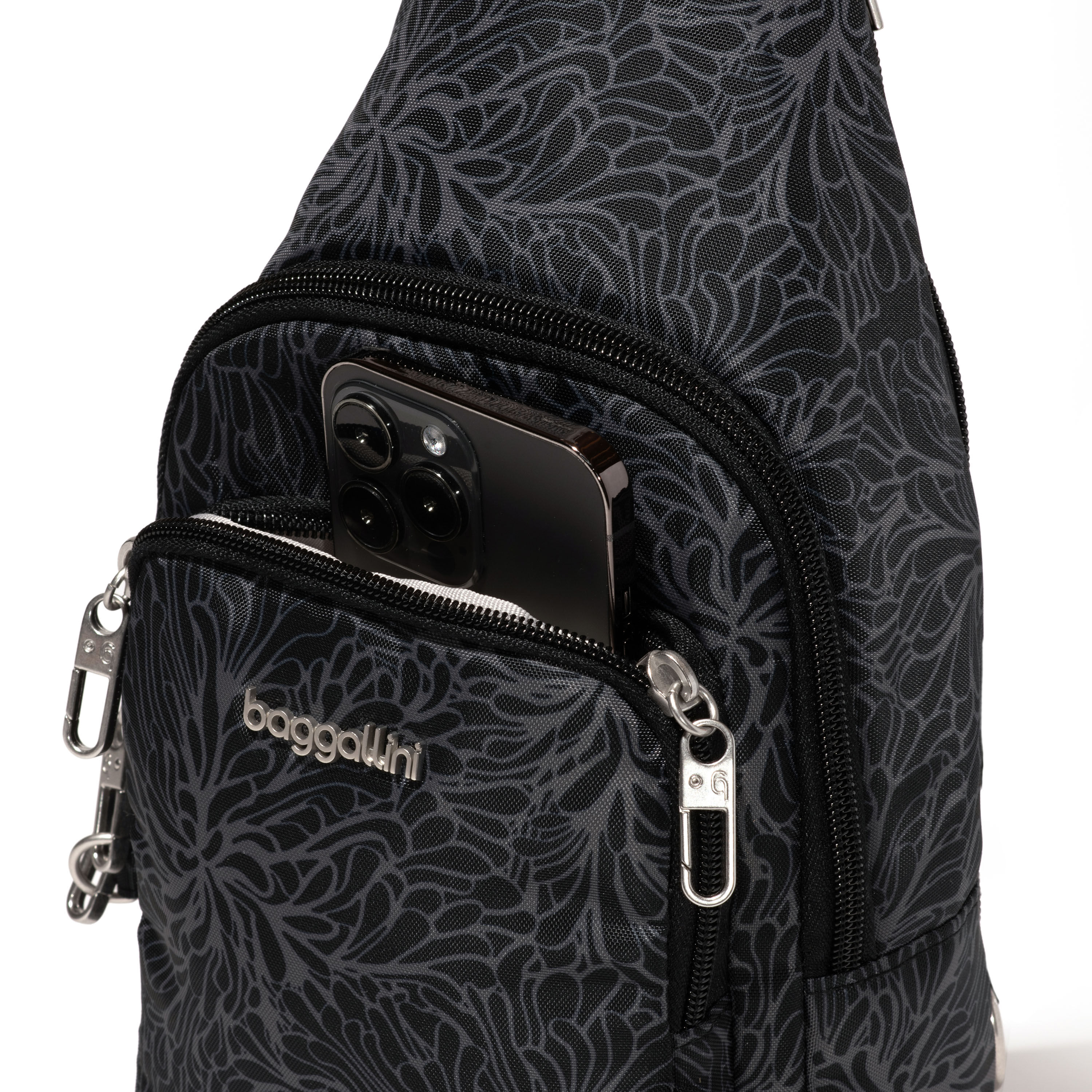 【Rachelさん着用】gadid anoniem GUERIN / BLACK Baggallini Securtex Anti-Theft Crossbody: Black