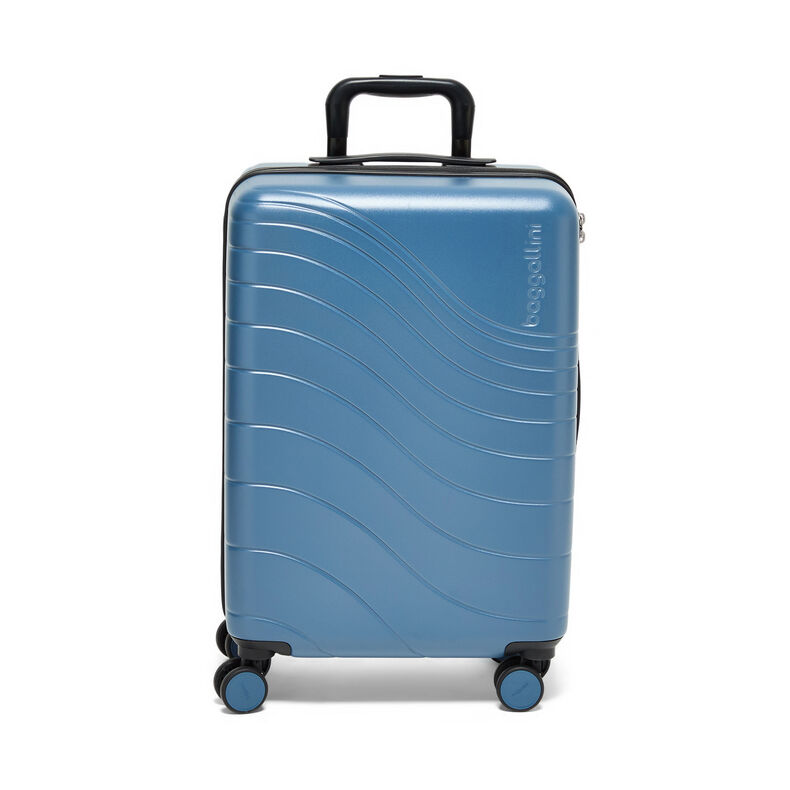 Set Wave 22” 4 Wheel Hardside Carry-On Set Wave 22” 4 Wheel Hardside Carry-On