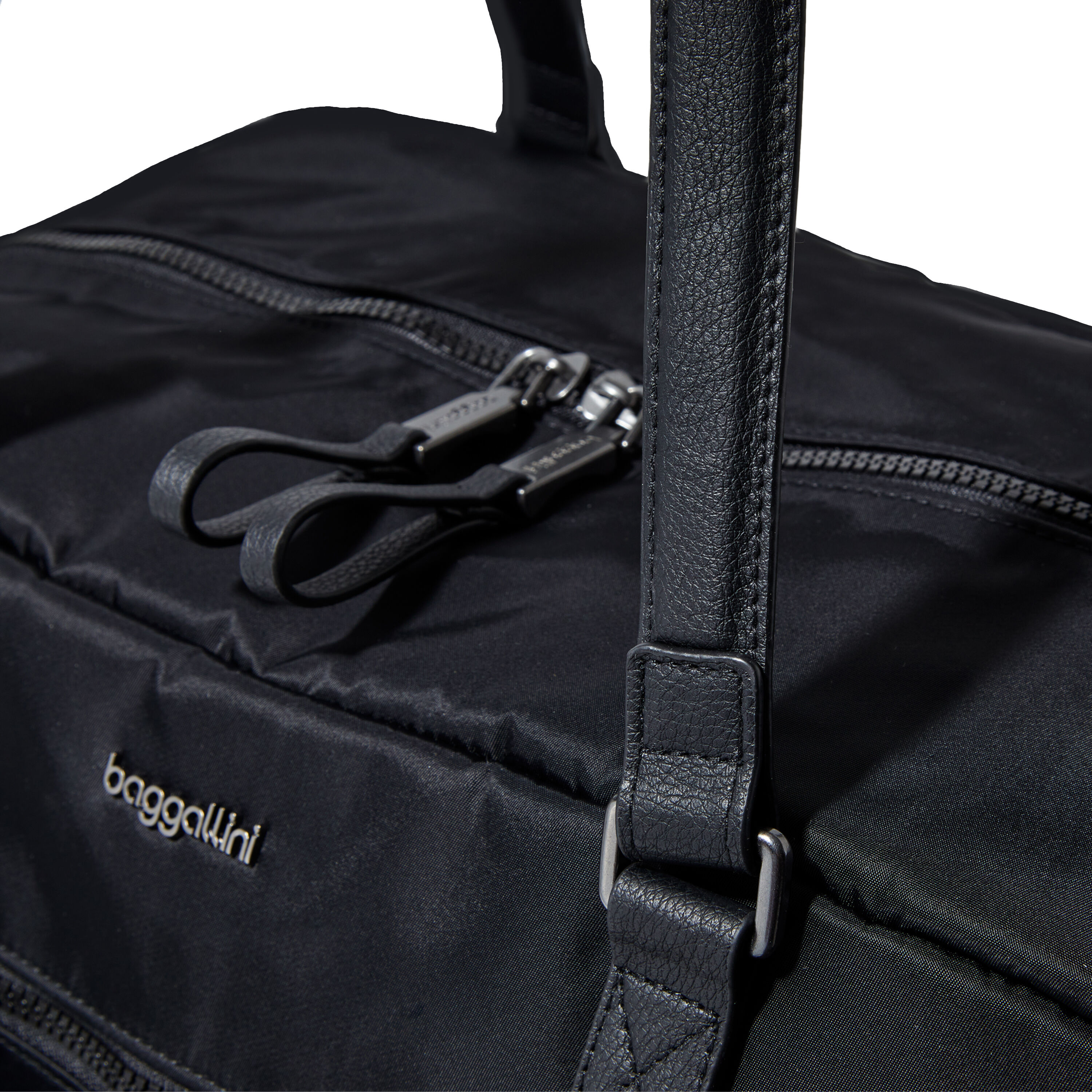 Large Fifth Avenue Weekender