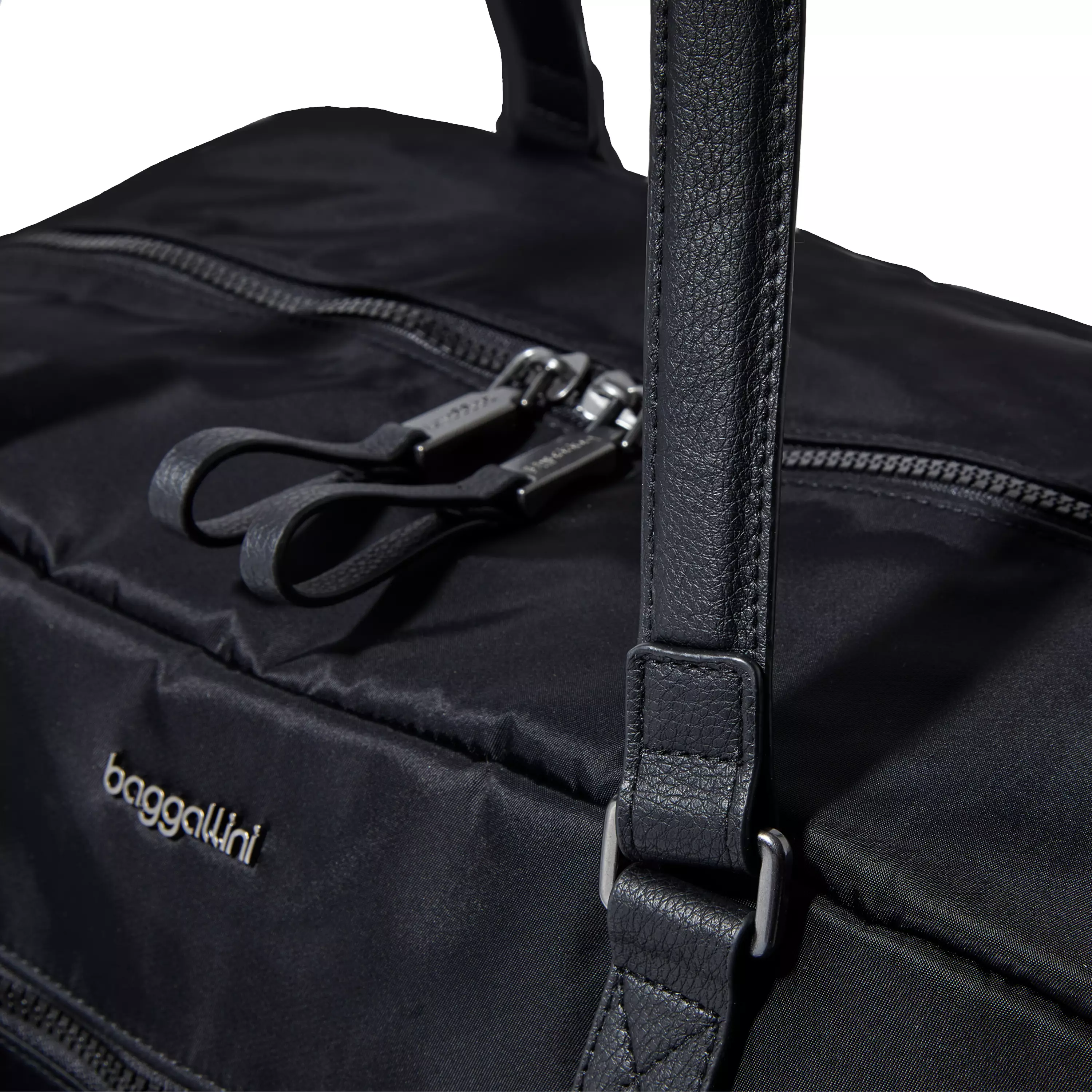 Large Fifth Avenue Weekender