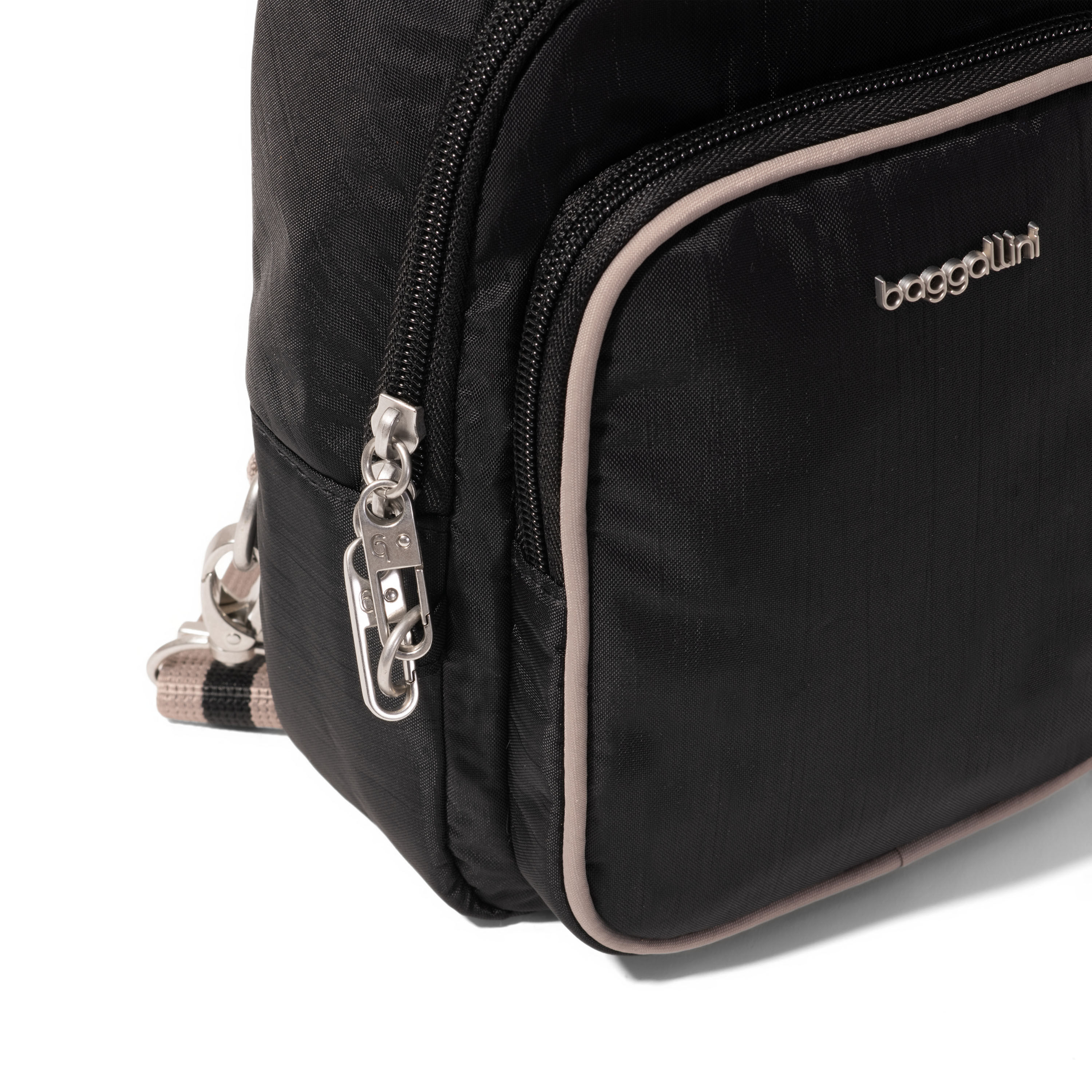Securtex&reg; Classic Anti-Theft Daytripper Sling Bag