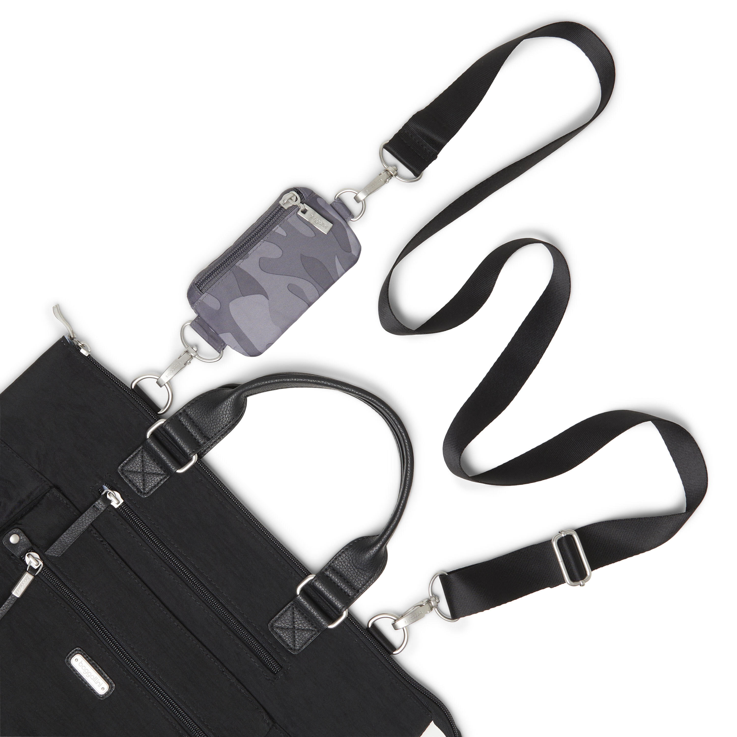 On The Go Link Pouch