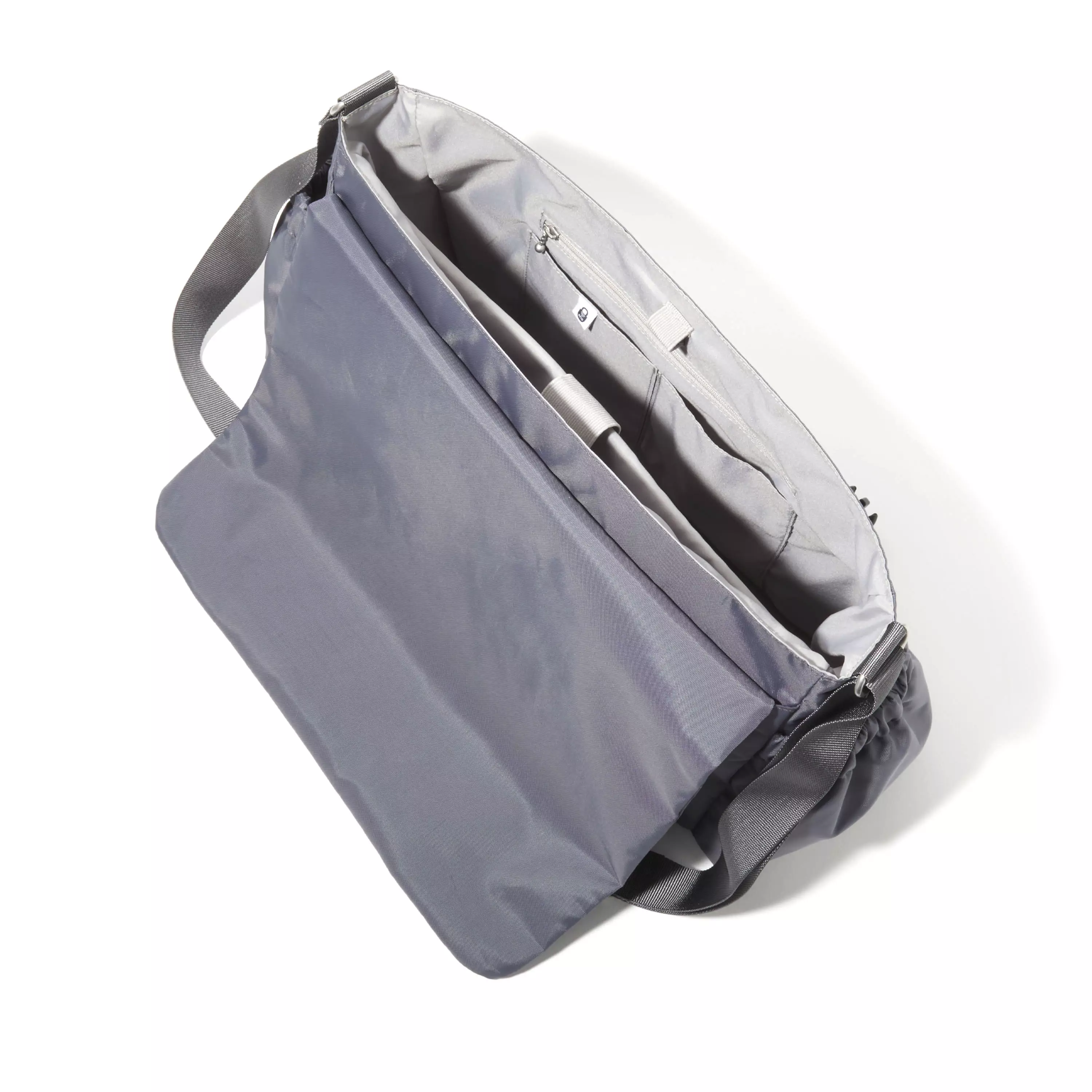 Essential Laptop Messenger