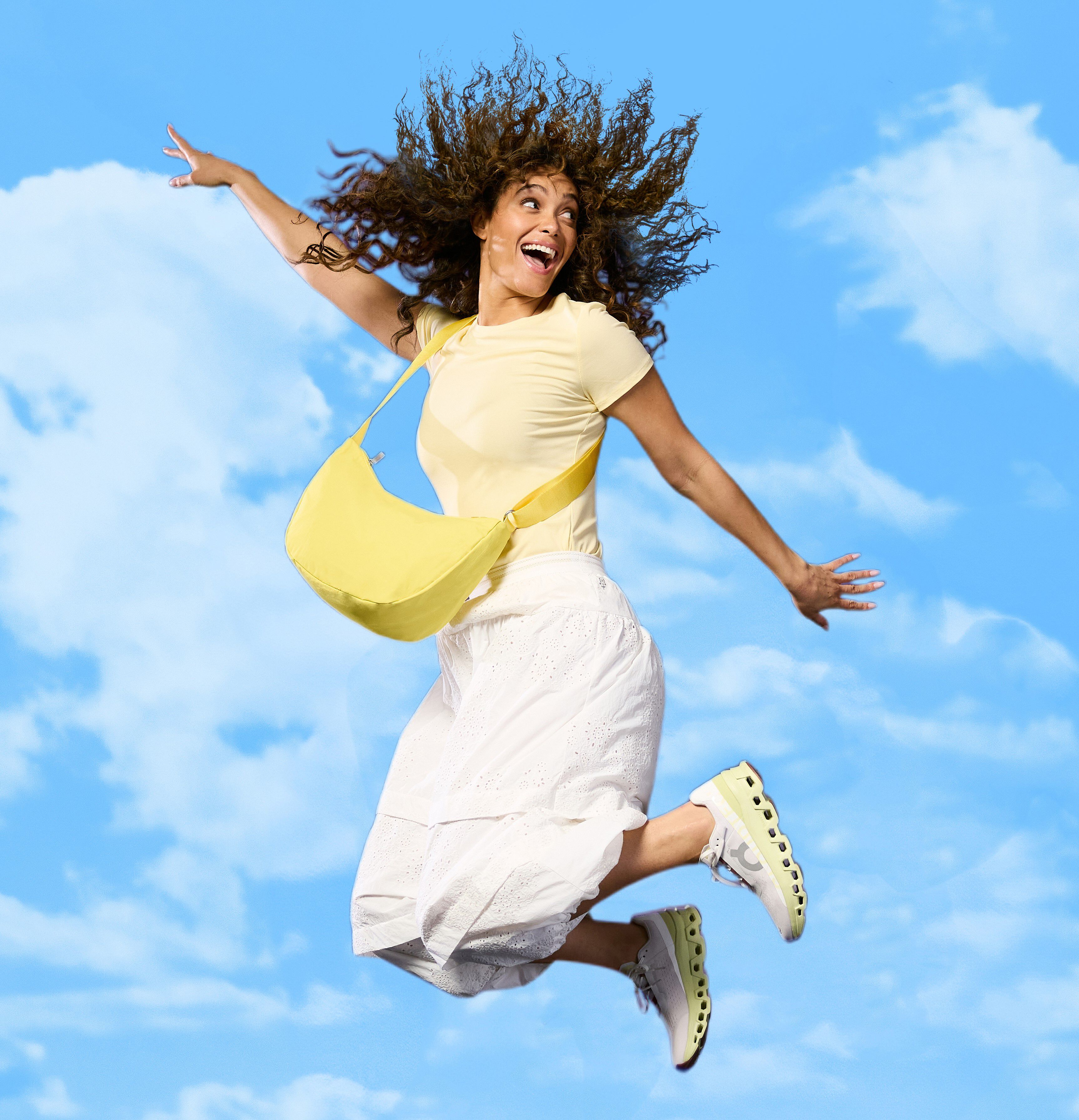 Swift Crescent Crossbody