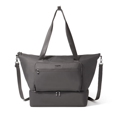 baggallini weekender travel tote bag Park Ave Overnight - Lightweight 14"x20" Essential Tote for Women their baggs are still working hard for the everyday traveler baggallini Carryall Expandable Packable Weekender