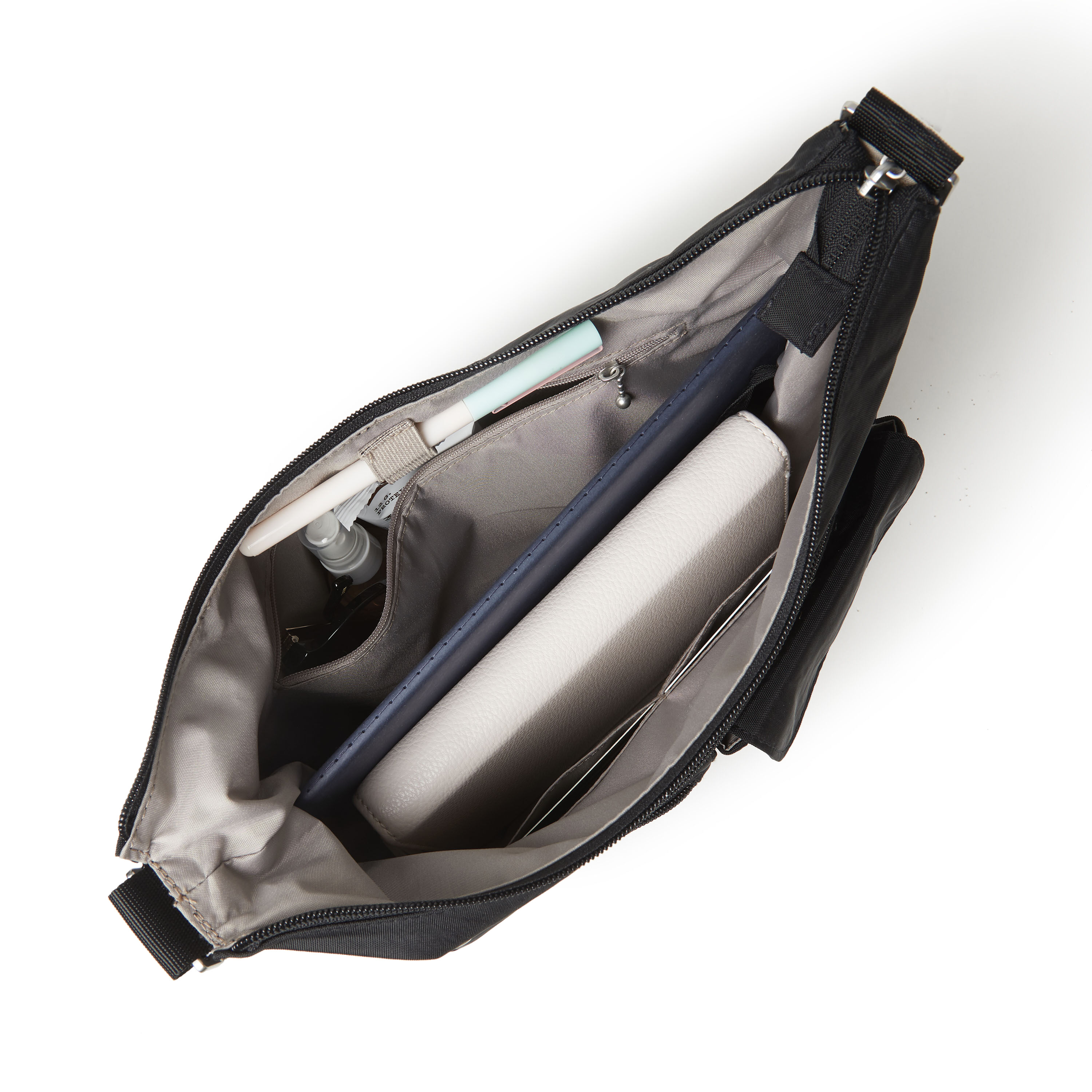 Everywhere bagg with RFID