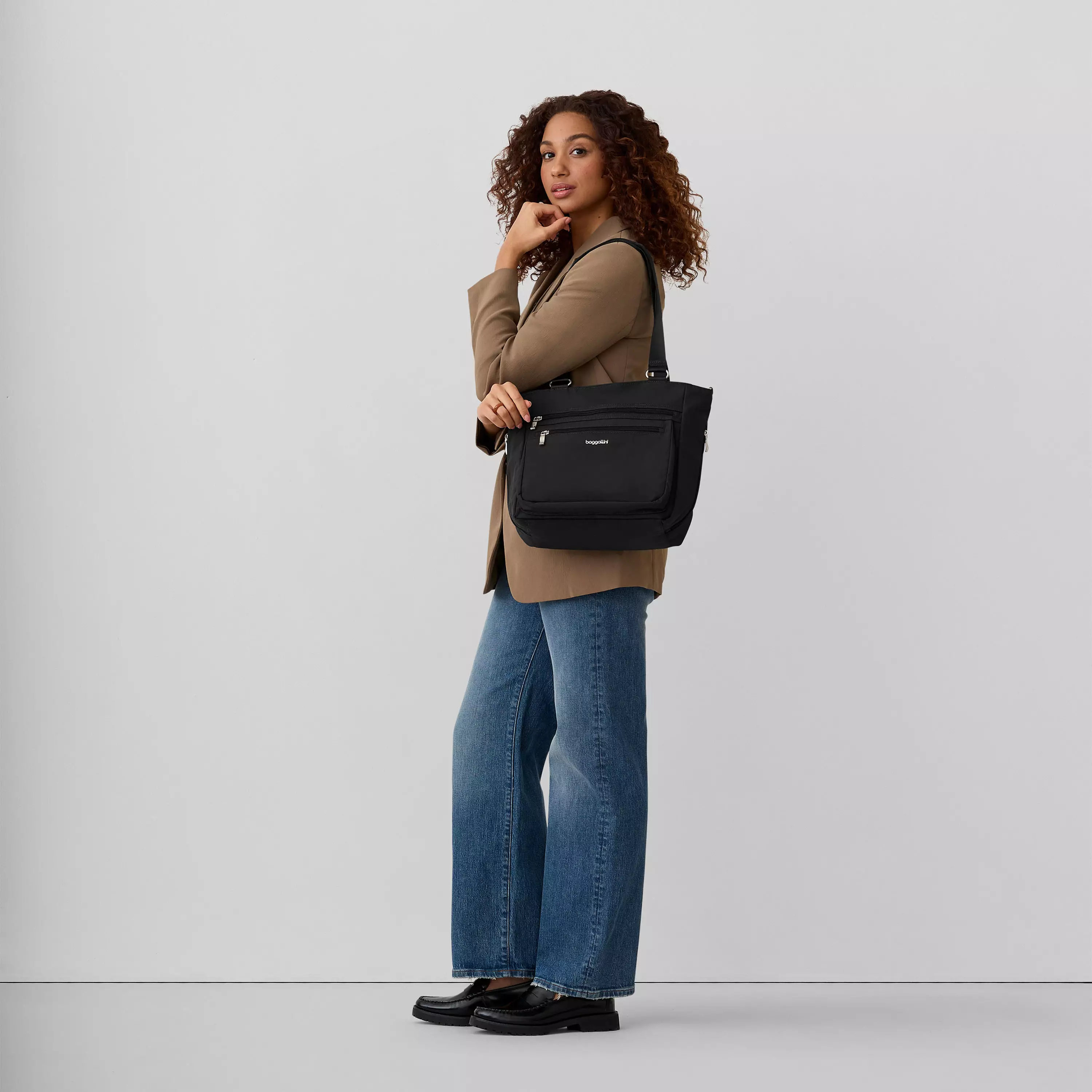 Modern Everywhere Everyday Shopper