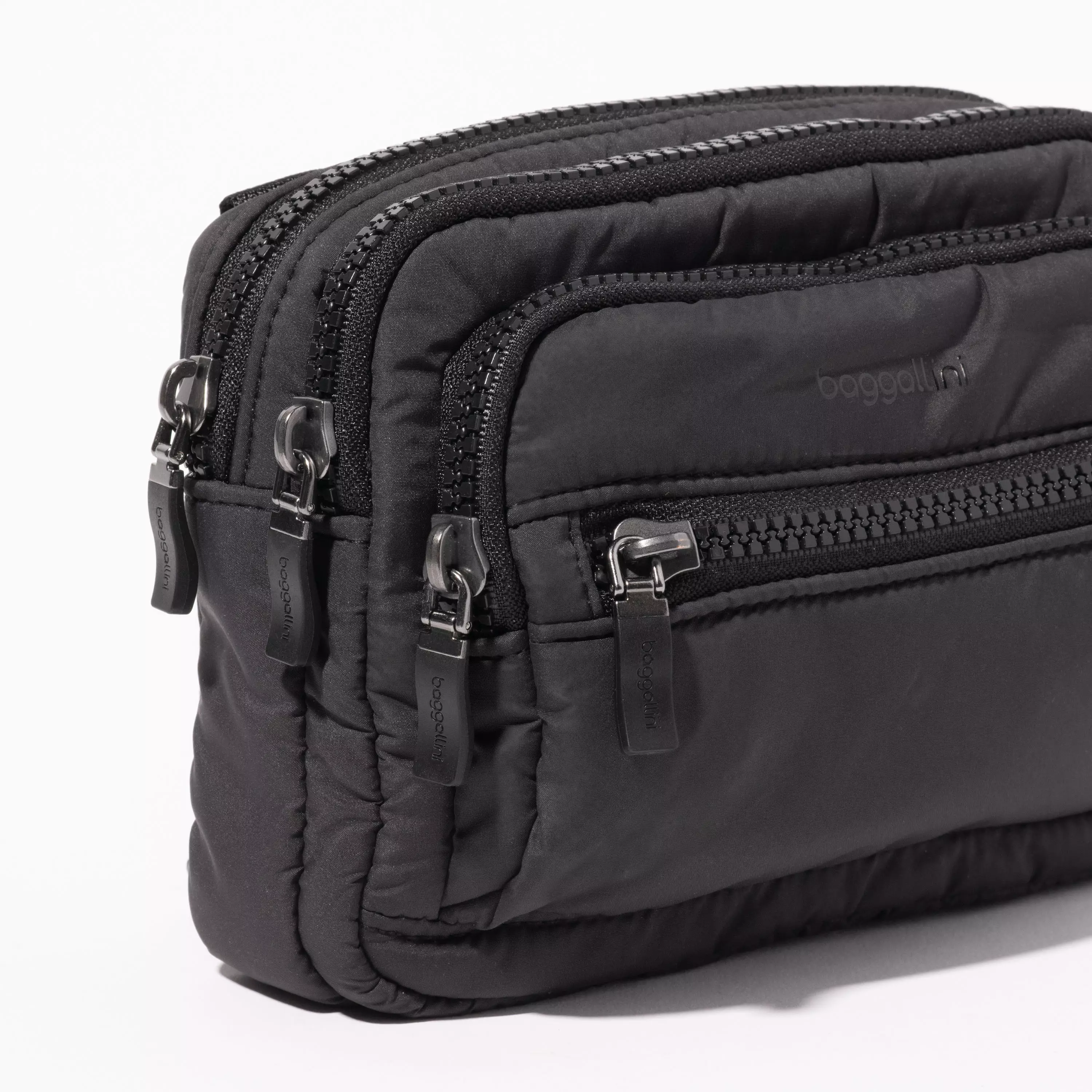 Legacy Triple Zip Bagg