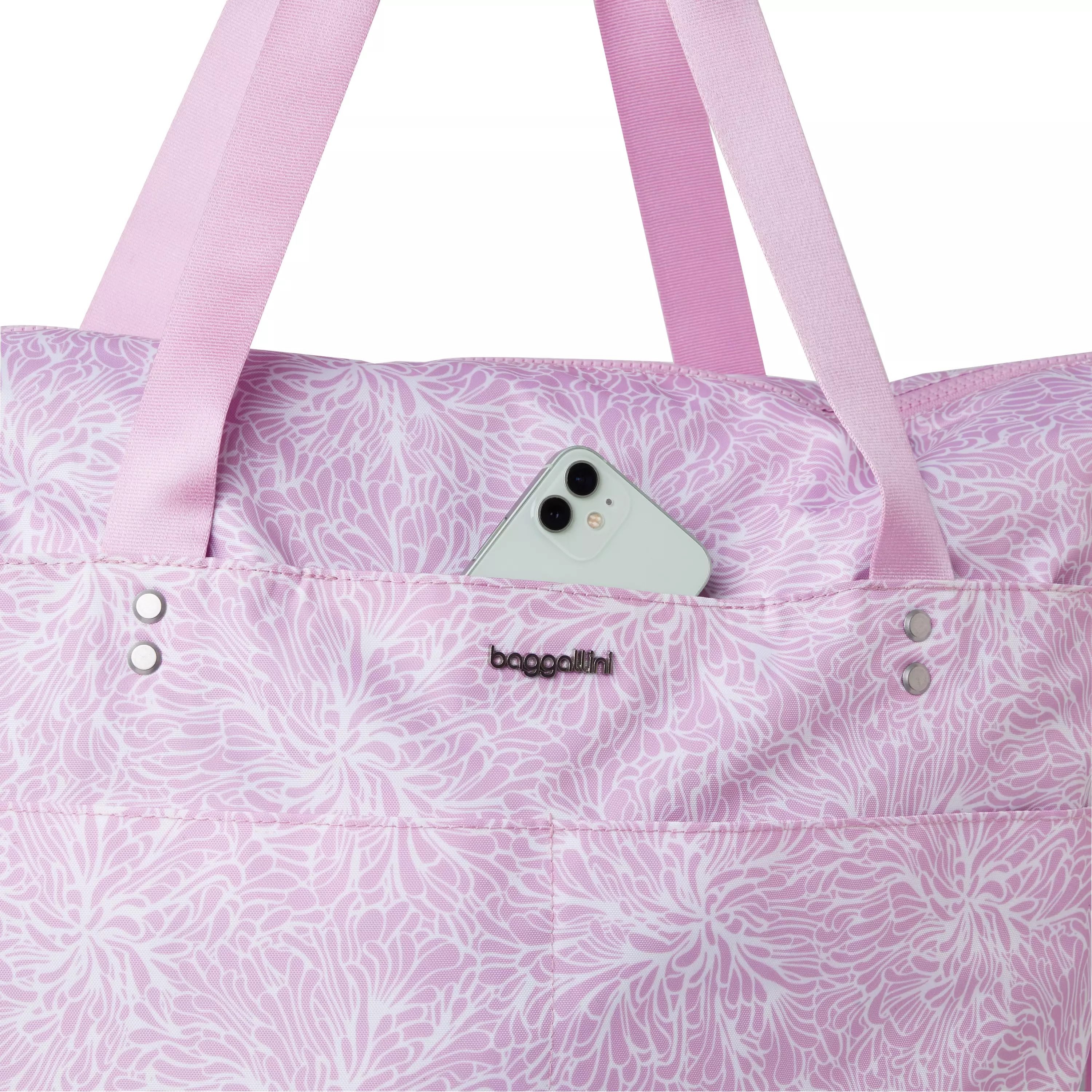 True Classic Large Carryall Tote