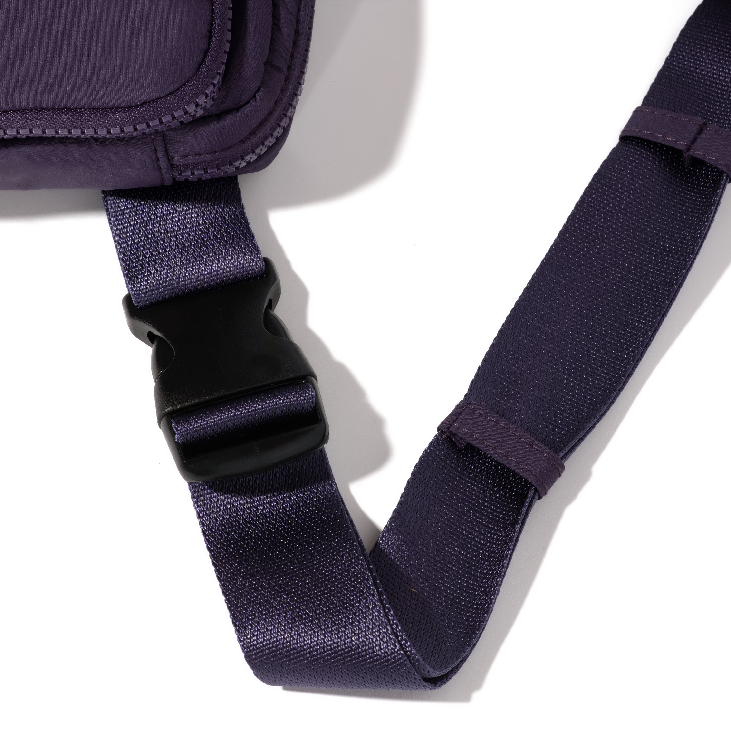 【EEUN】Sling Belt Bag Modern Belt Bag Sling