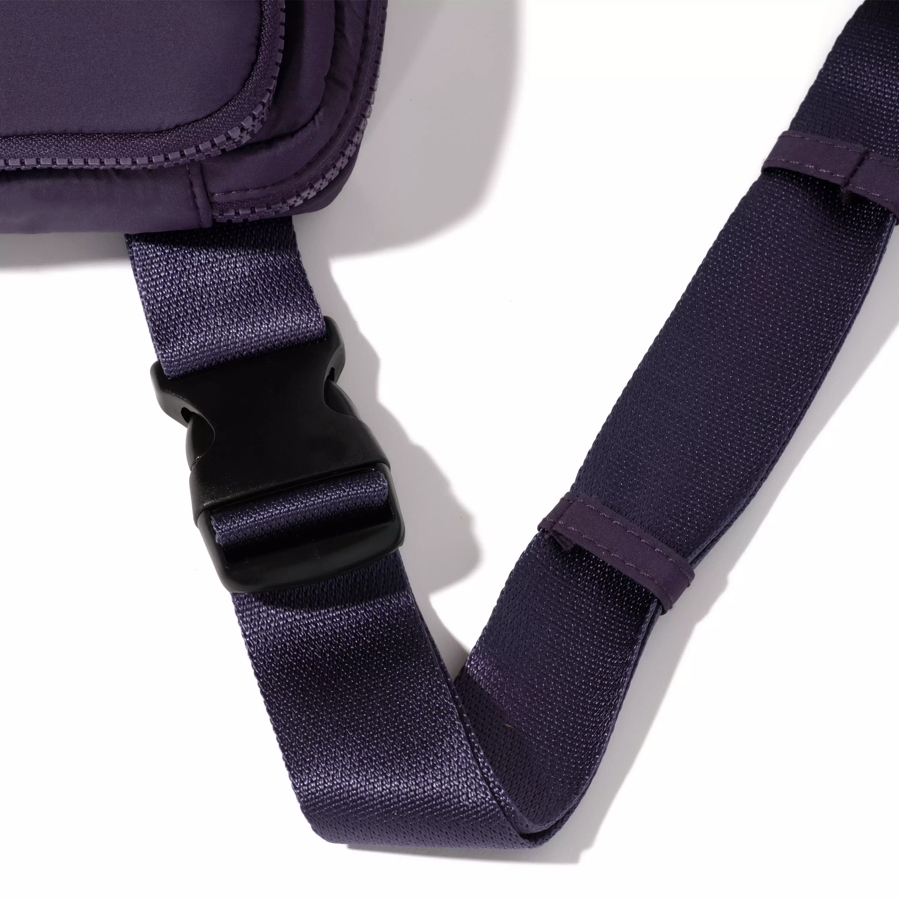 True Classic Belt Bag Sling