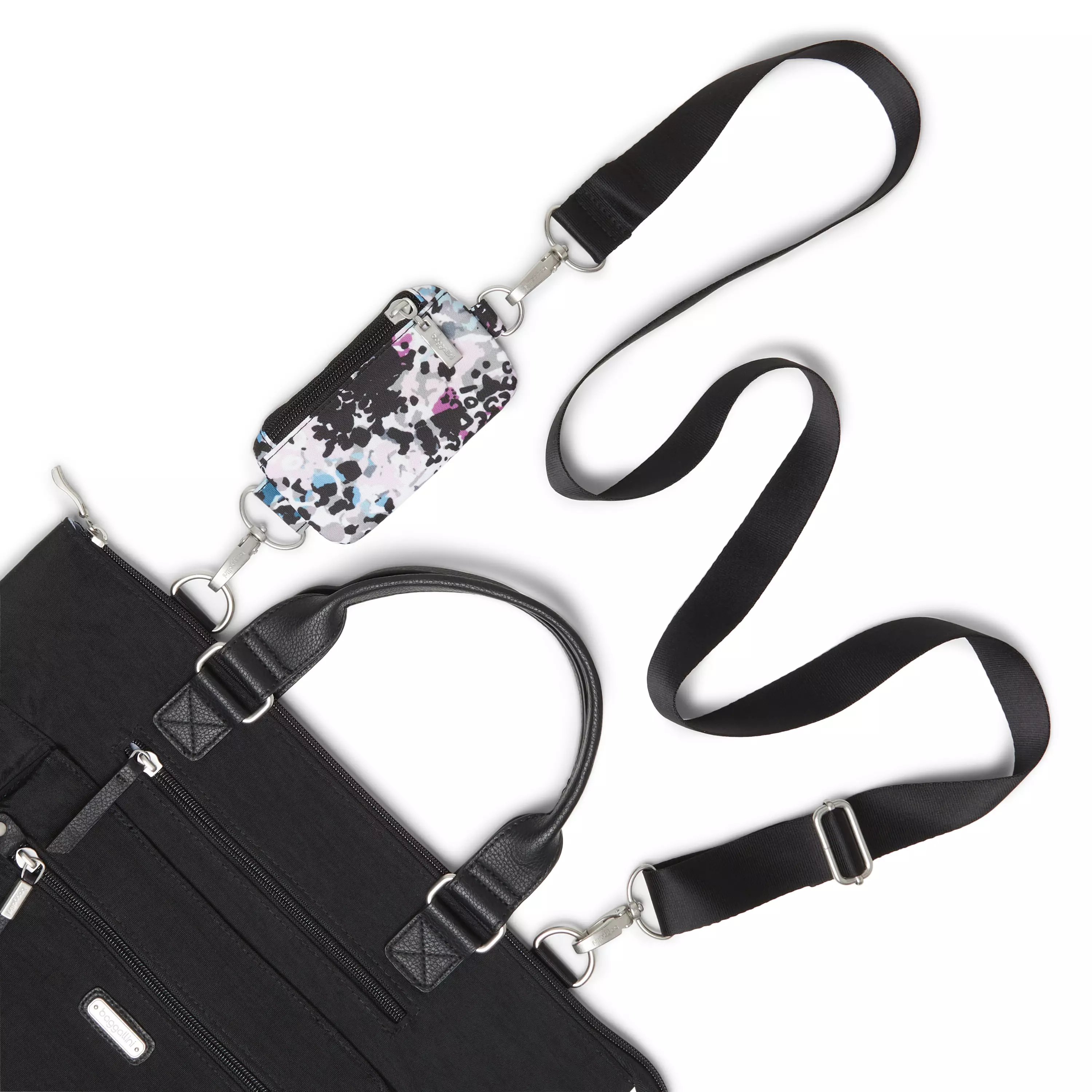 On The Go Link Pouch