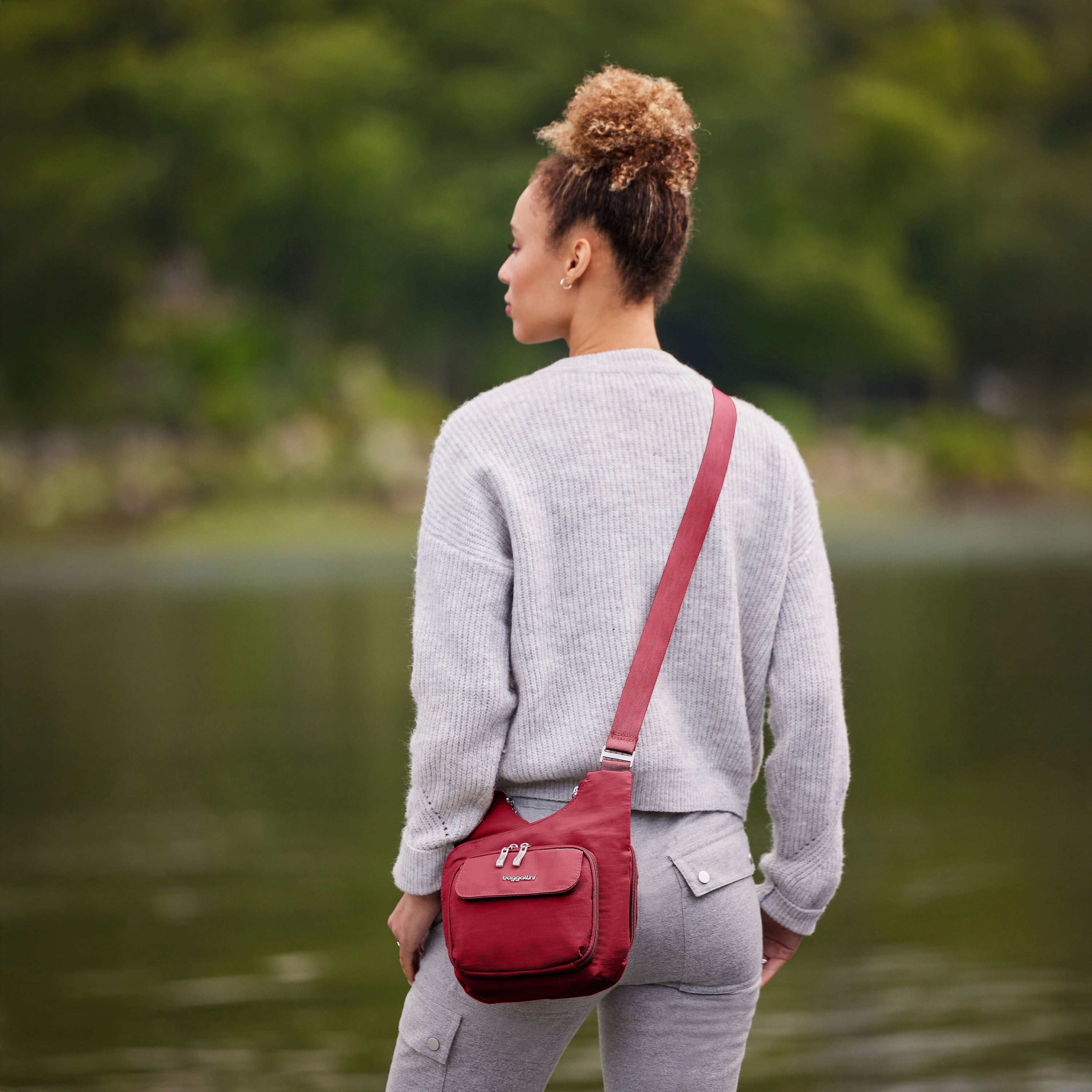 Criss Cross Crossbody