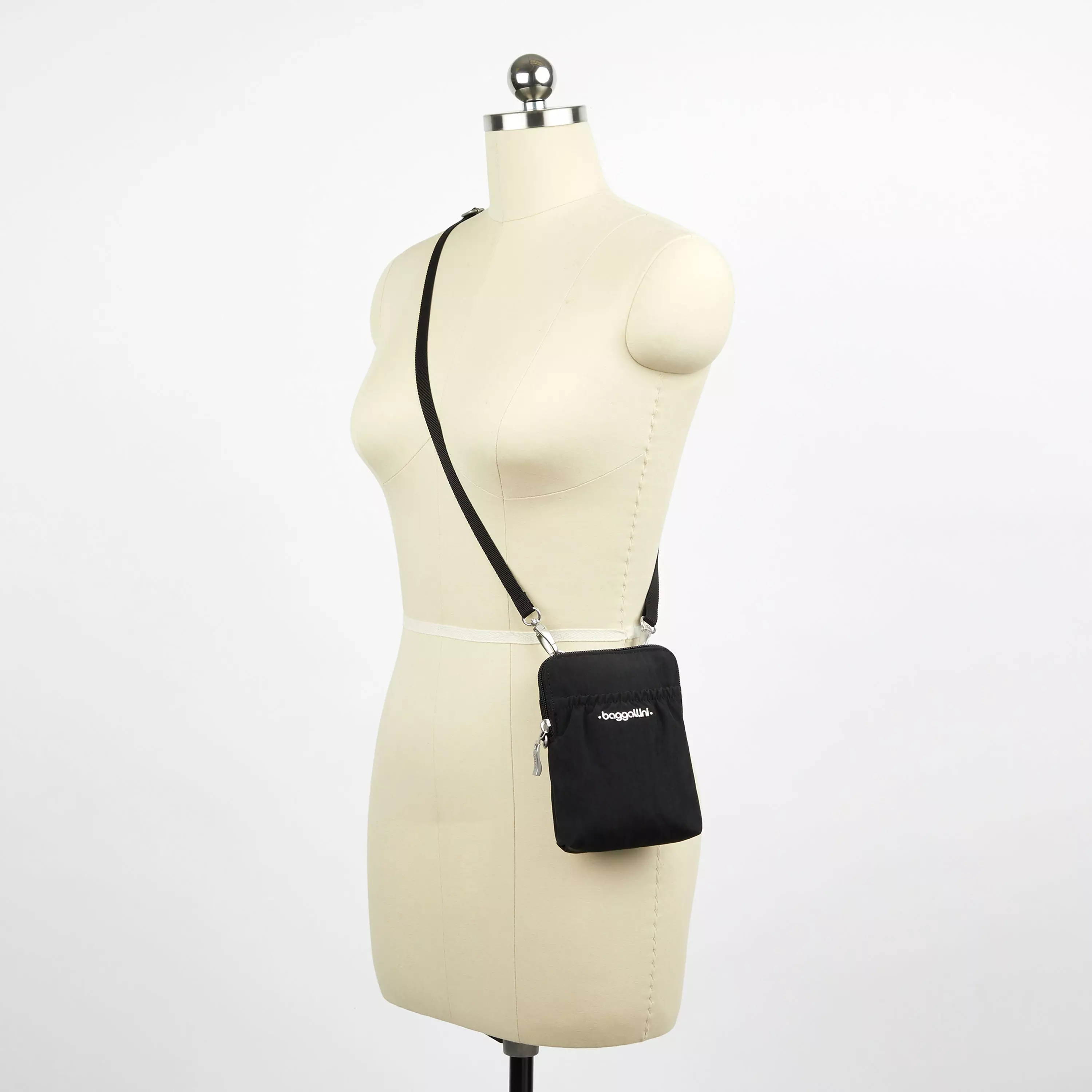 Legacy Bryant Pouch