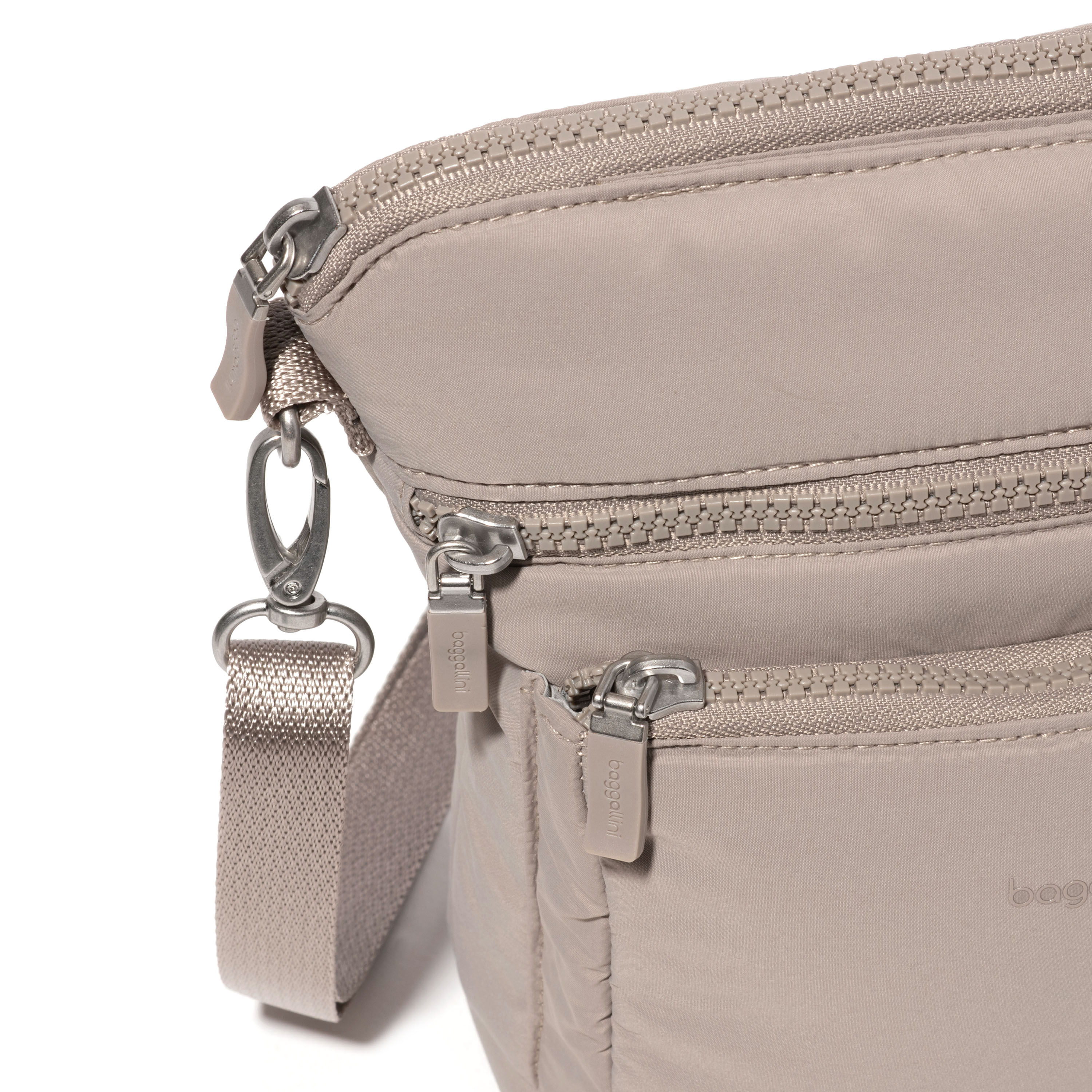 Modern Pocket Crossbody