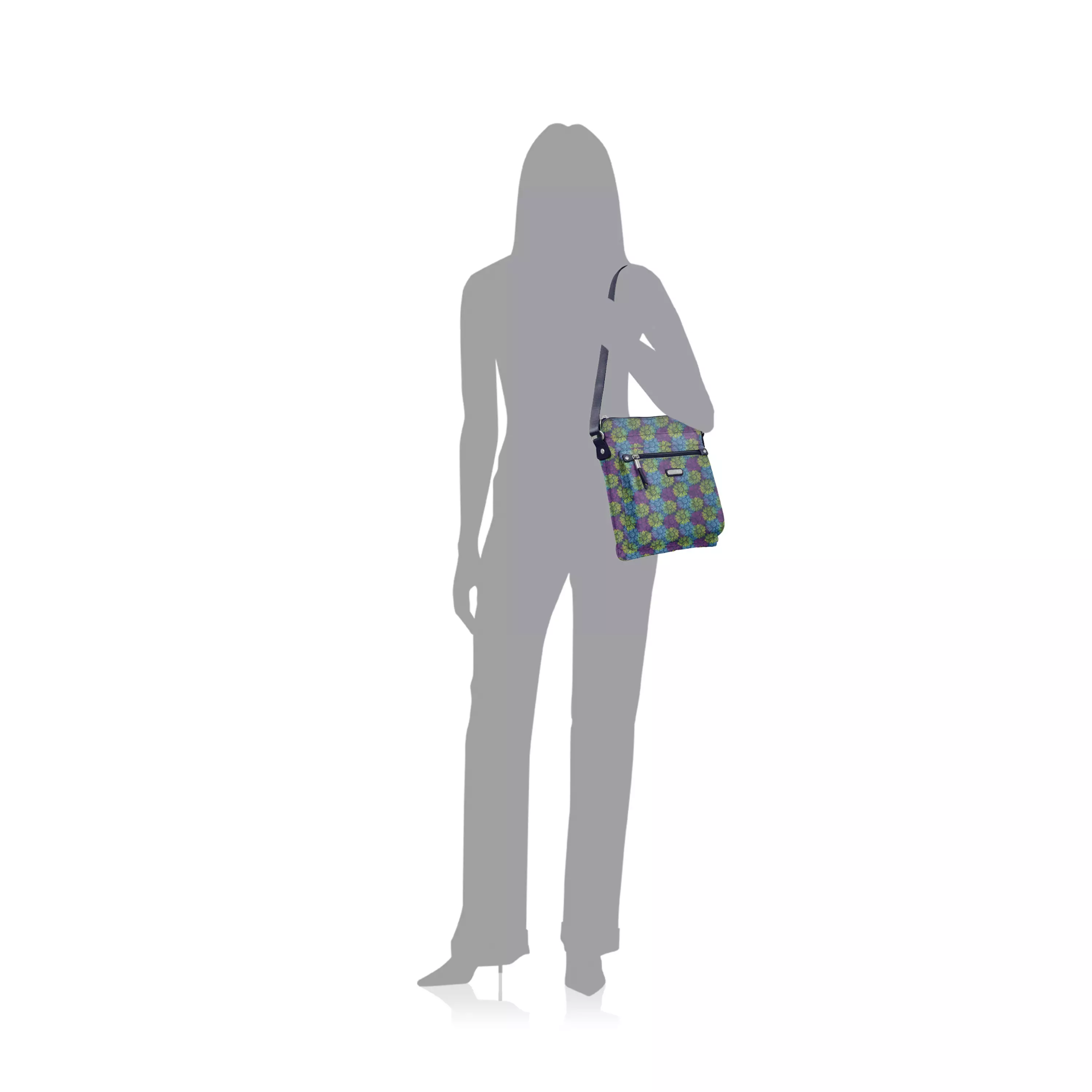 True Classic Go Bagg With RFID Wristlet