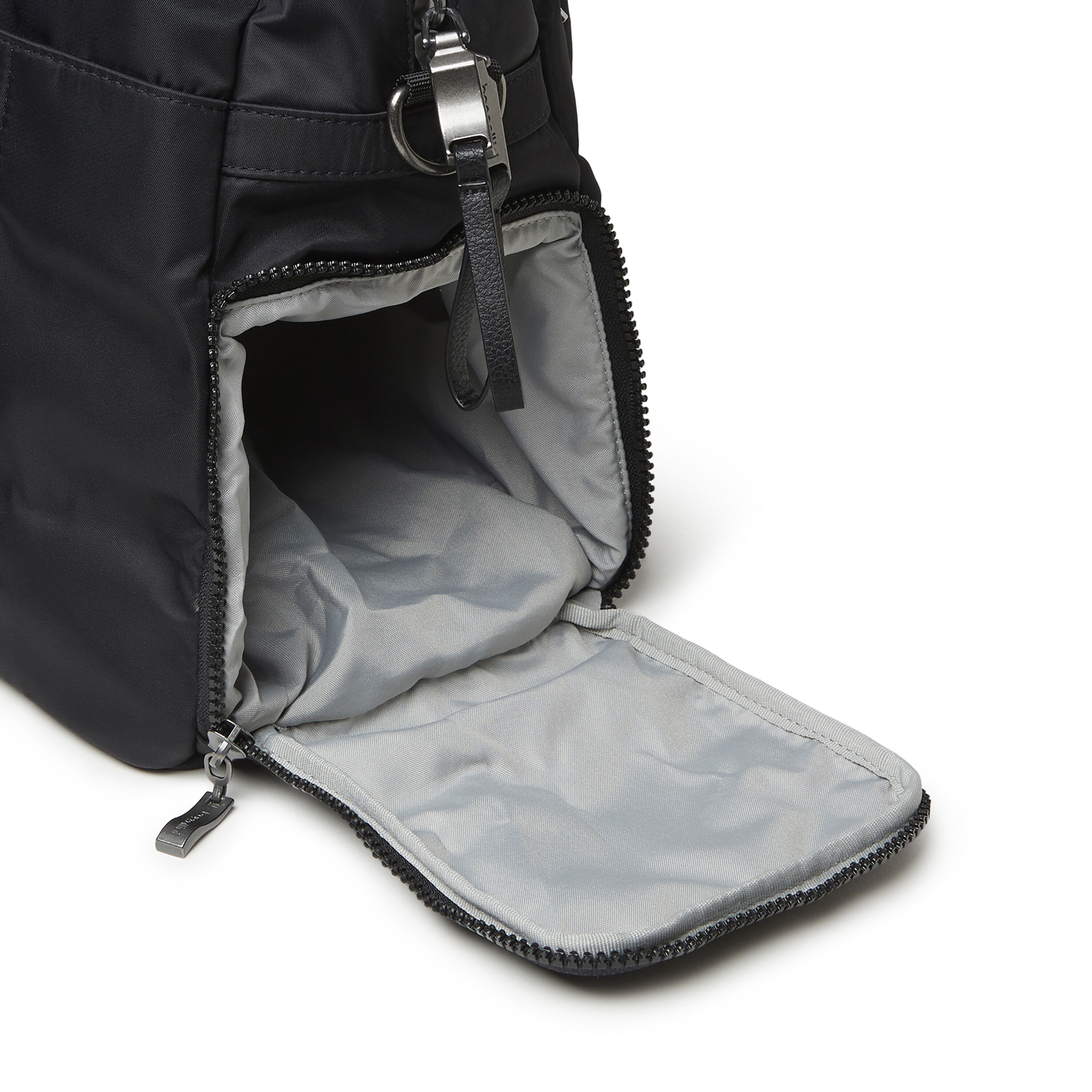 Fifth Avenue Weekender