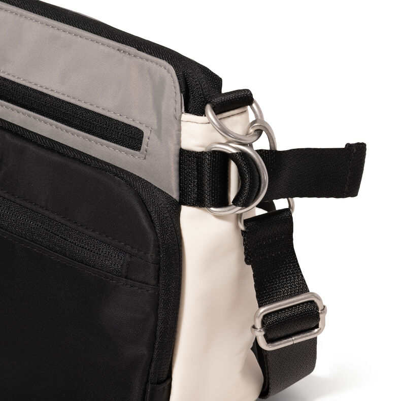 Marais Crossbody Marais Crossbody
