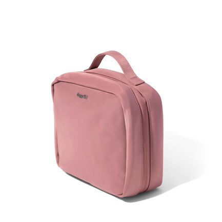toiletry bags | travel accessories