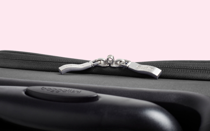 Carry On Luggage & Underseaters – Bentley